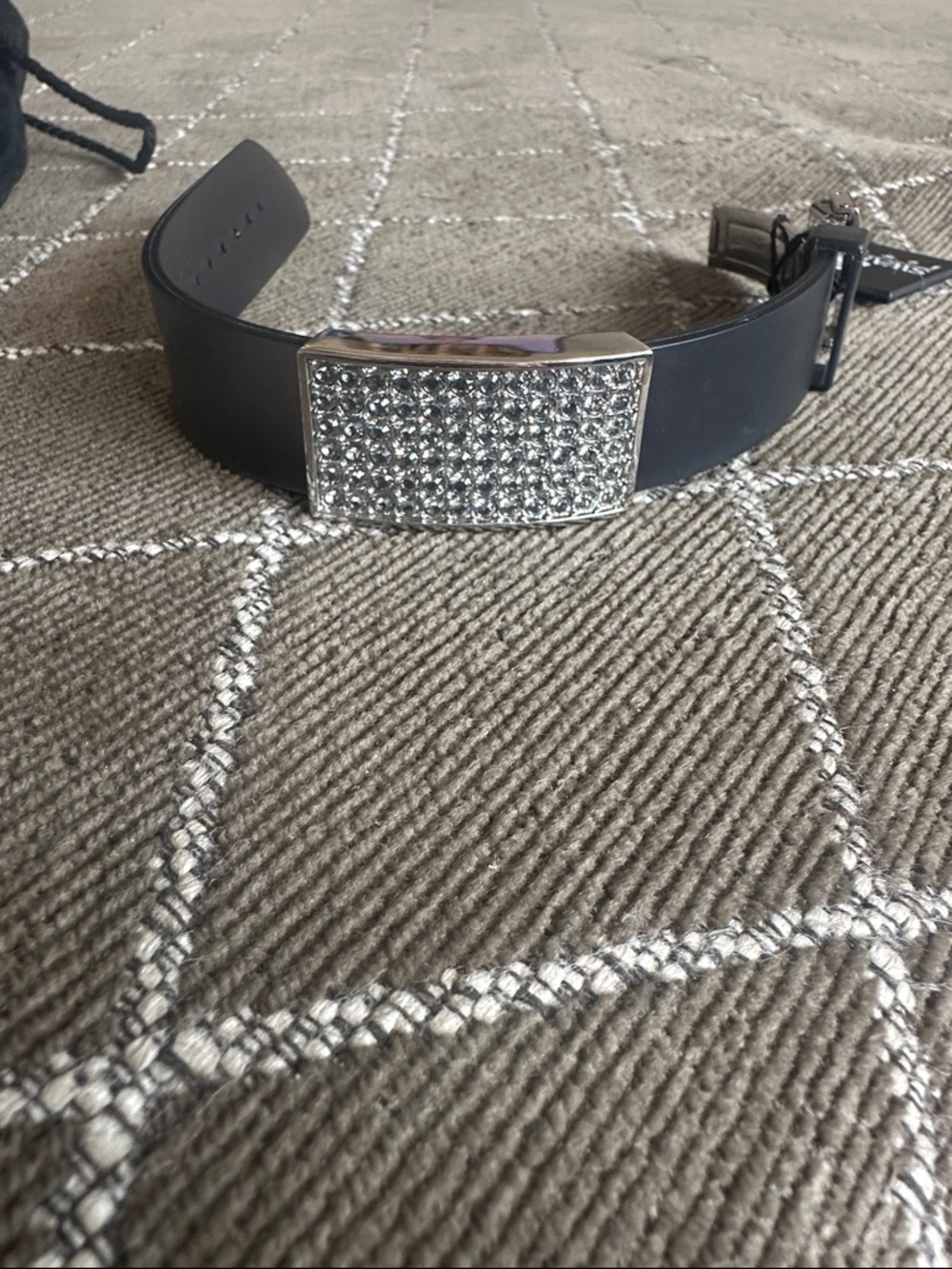 NWT Vintage Swarovski Black translucent rubber bracelet with Pavé Crystal Clasp - Picture 6 of 12